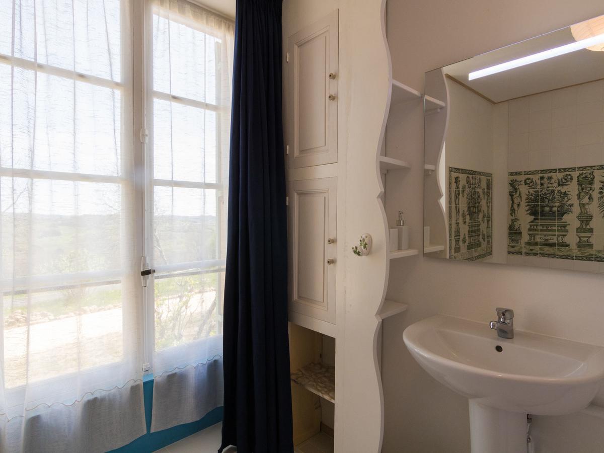 Cozy Cottage In Aquitaine With Private Swimming Pool Peyzac-le-Moustier Экстерьер фото